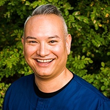 Headshot of Jonathan Jones registerd dental hygienist